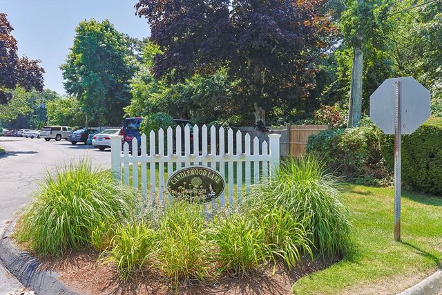 12 Candlewood Ln 1-7, Dennis, MA 02639
