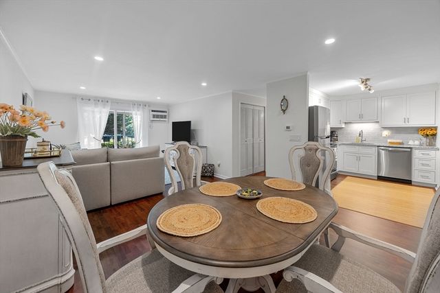 12 Candlewood Ln 1-7, Dennis, MA 02639