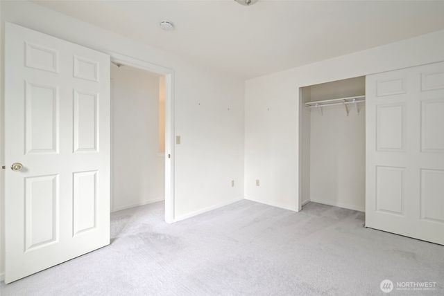 1250 SW Heller Street #B2, Oak Harbor, WA 98277