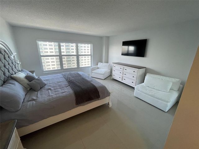 3500 GALT OCEAN Drive 1714, Fort Lauderdale, FL 33308