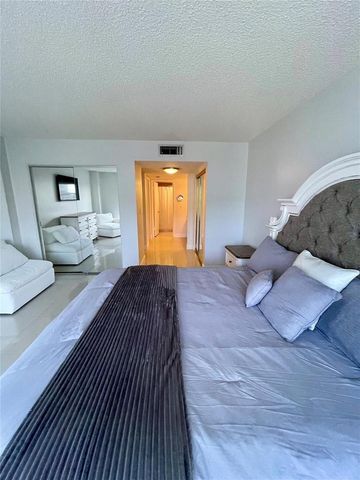 3500 GALT OCEAN Drive 1714, Fort Lauderdale, FL 33308