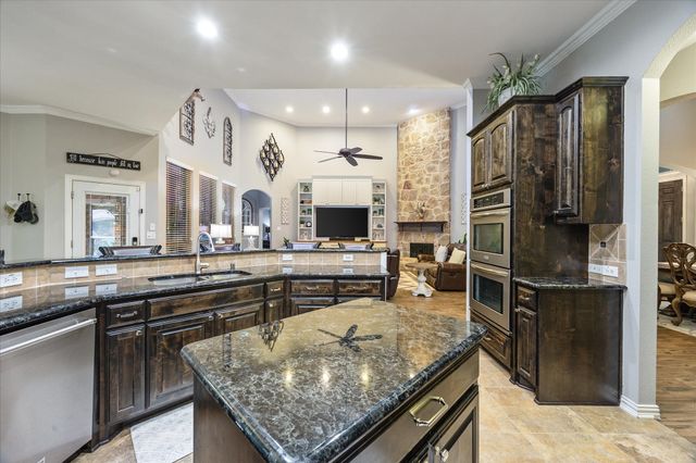 18 Dancing Waters, Mclendon Chisholm, TX 75032