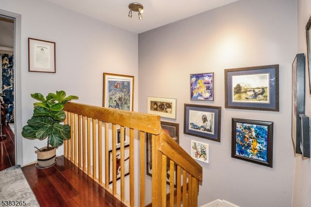 11 Borelle Sq, Sayreville Boro, NJ 08859