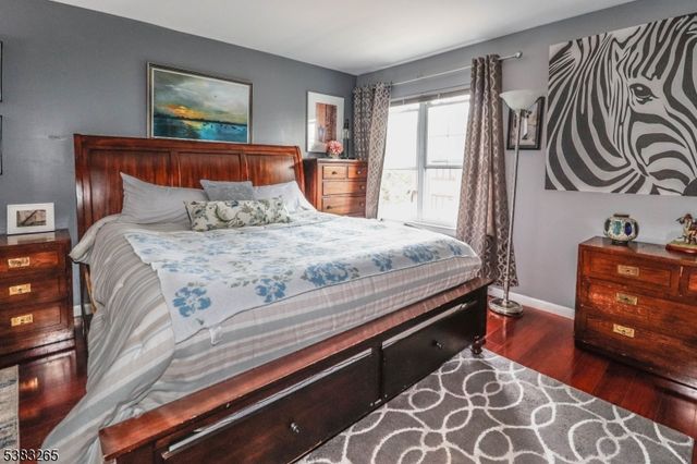 11 Borelle Sq, Sayreville Boro, NJ 08859