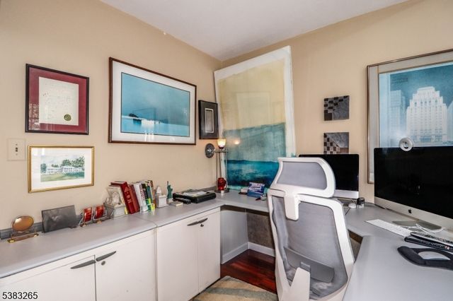 11 Borelle Sq, Sayreville Boro, NJ 08859