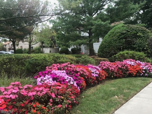 11 Borelle Sq, Sayreville Boro, NJ 08859