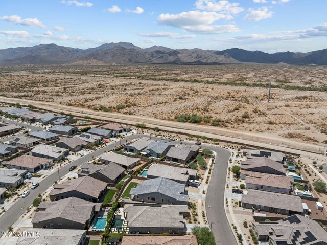18951 W SHAW BUTTE Drive, Surprise, AZ 85388