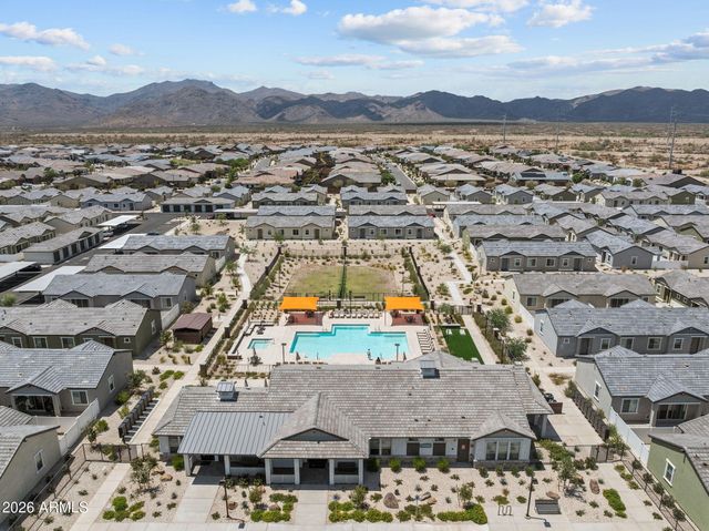 18951 W SHAW BUTTE Drive, Surprise, AZ 85388