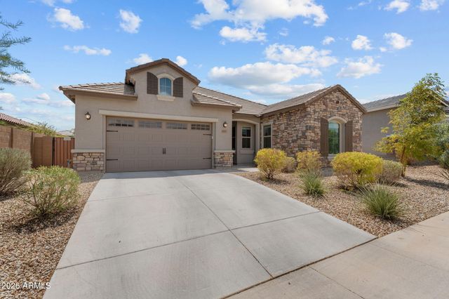 18951 W SHAW BUTTE Drive, Surprise, AZ 85388