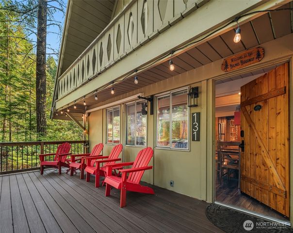131 Timberline Drive W, Packwood, WA 98361