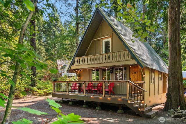 131 Timberline Drive W, Packwood, WA 98361