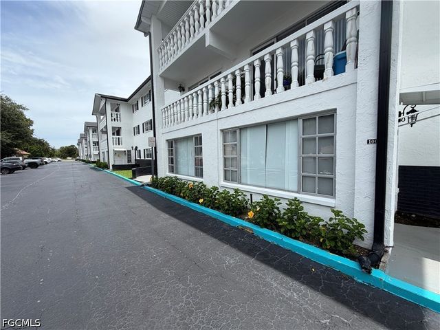 3704 Broadway 100, Fort Myers, FL 33901
