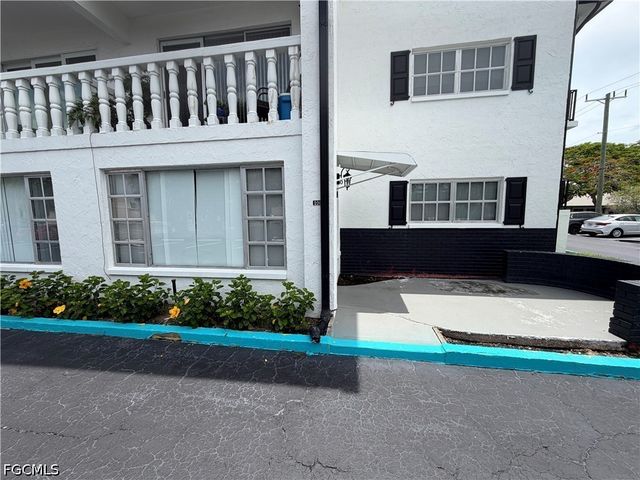 3704 Broadway 100, Fort Myers, FL 33901