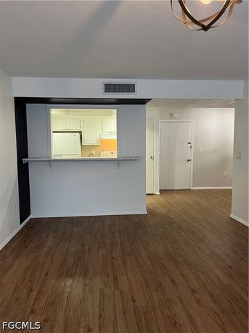 3704 Broadway 100, Fort Myers, FL 33901