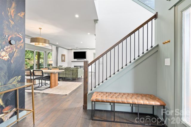 55 Acona Lane, Asheville, NC 28803