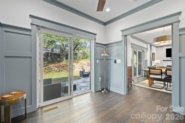 55 Acona Lane, Asheville, NC 28803