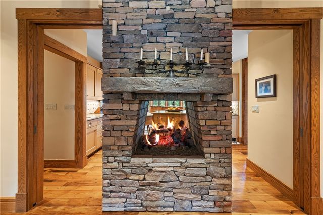 607 Fair Winds Court, Hempfield Twp, PA 15601