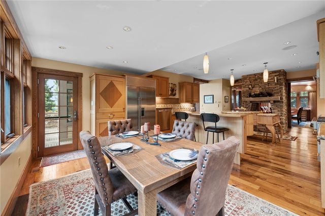 607 Fair Winds Court, Hempfield Twp, PA 15601