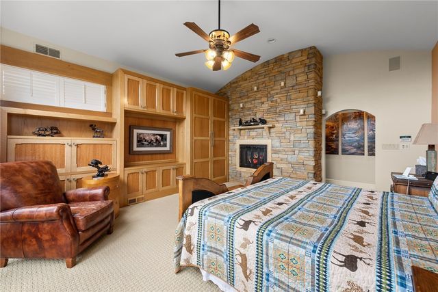 607 Fair Winds Court, Hempfield Twp, PA 15601