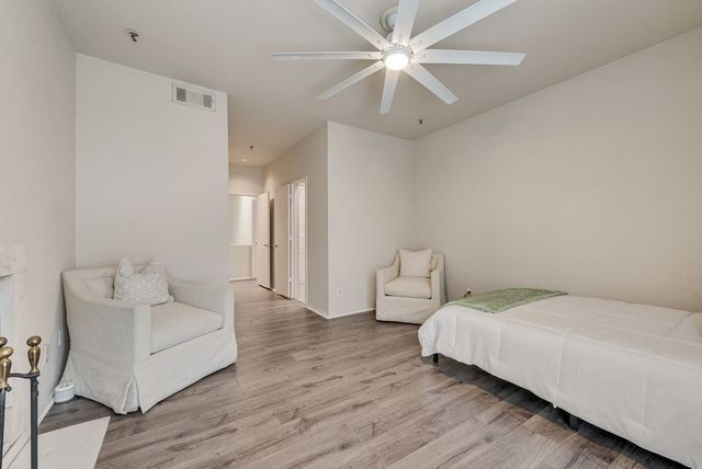3906 Buena Vista Street 18, Dallas, TX 75204