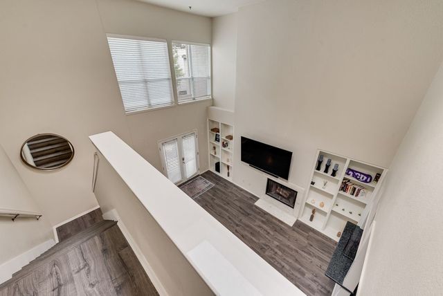 3906 Buena Vista Street 18, Dallas, TX 75204