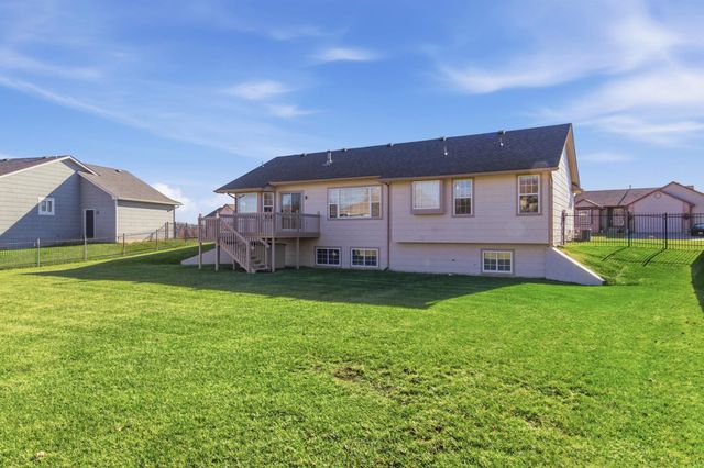 850 S Zelta Ct., Wichita, KS 67207