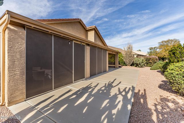 24813 S BRIARCREST Drive, Sun Lakes, AZ 85248