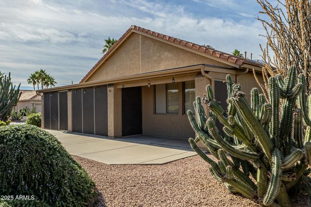 24813 S BRIARCREST Drive, Sun Lakes, AZ 85248
