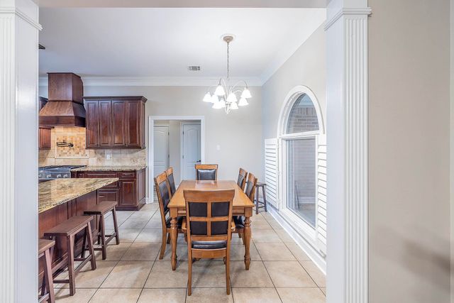 214 Lake Decade Ct, Houma, LA 70360