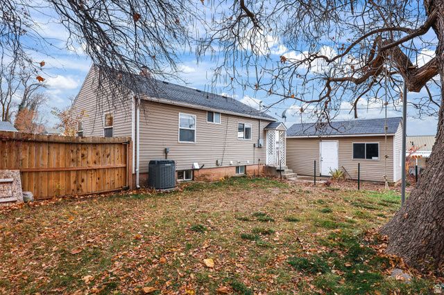 3830 S ORAM CIR, South Ogden, UT 84403