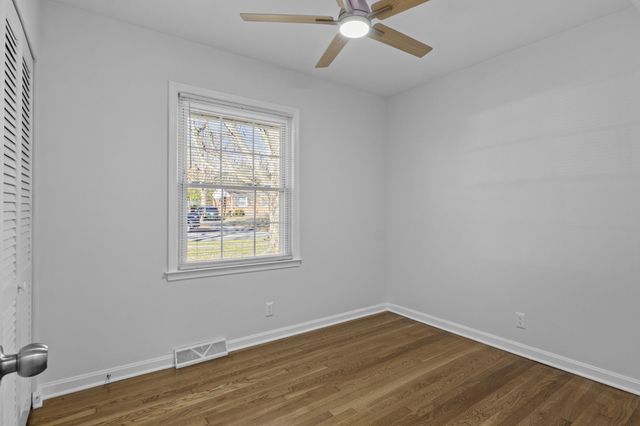 1228 Nice Drive, Lexington, KY 40504