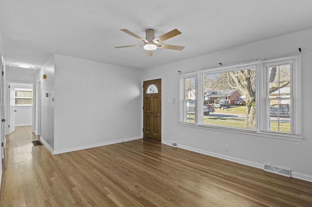 1228 Nice Drive, Lexington, KY 40504