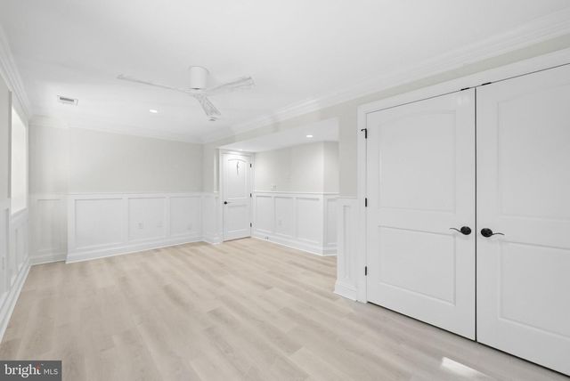 8210 KINGSGATE RD, Potomac, MD 20854