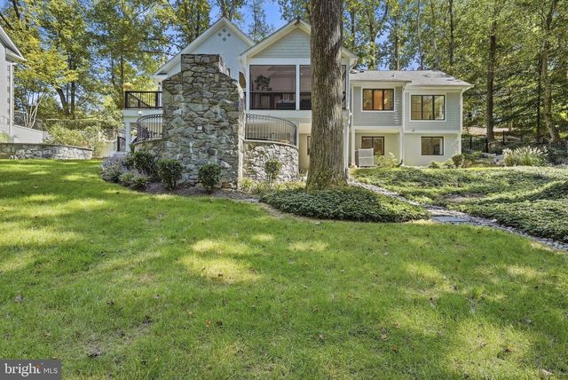 8210 KINGSGATE RD, Potomac, MD 20854