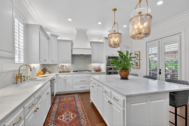 1042 Winterberry Lane, Shreveport, LA 71106