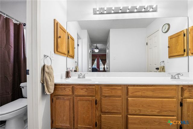 26371 Dull Knife Trail, San Antonio, TX 78255