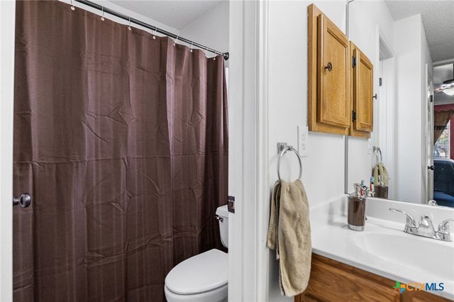 26371 Dull Knife Trail, San Antonio, TX 78255