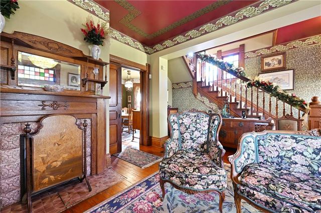 401 S Harrison Street, Olathe, KS 66061