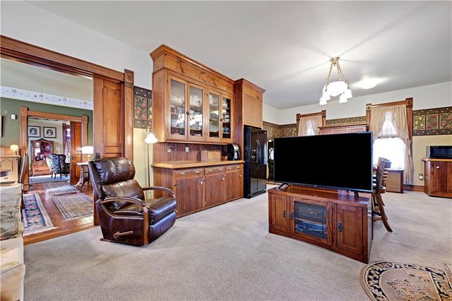 401 S Harrison Street, Olathe, KS 66061