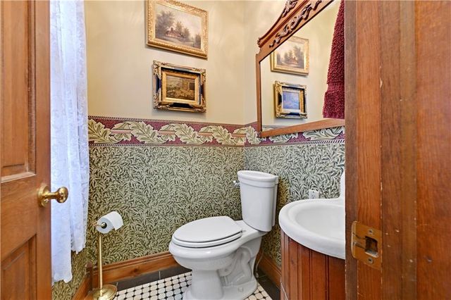 401 S Harrison Street, Olathe, KS 66061