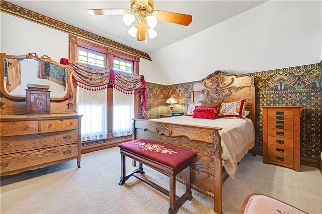 401 S Harrison Street, Olathe, KS 66061