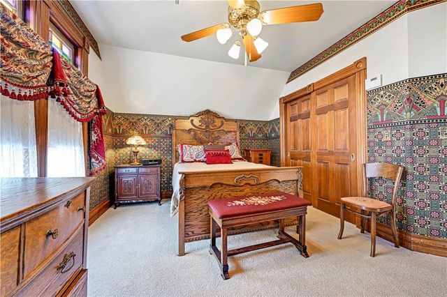 401 S Harrison Street, Olathe, KS 66061