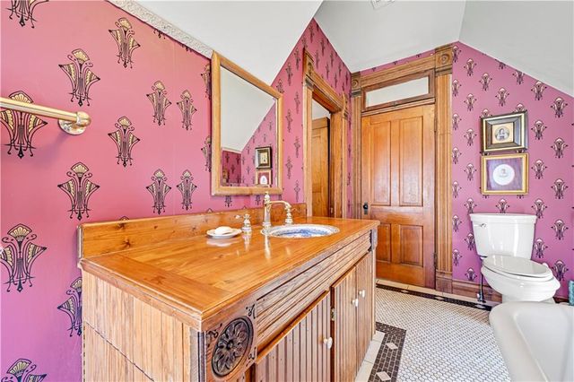 401 S Harrison Street, Olathe, KS 66061