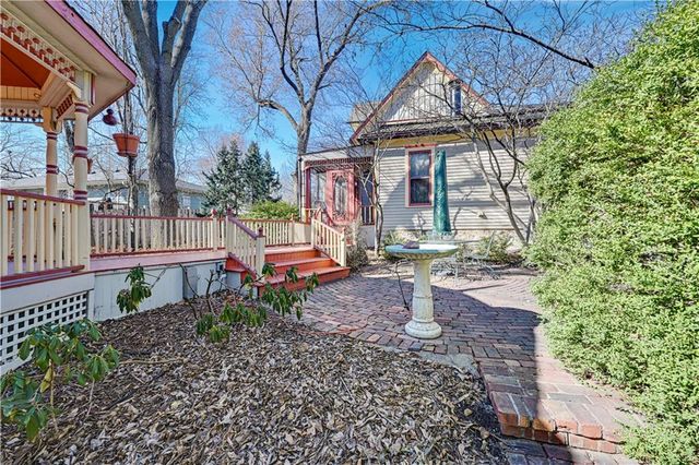 401 S Harrison Street, Olathe, KS 66061