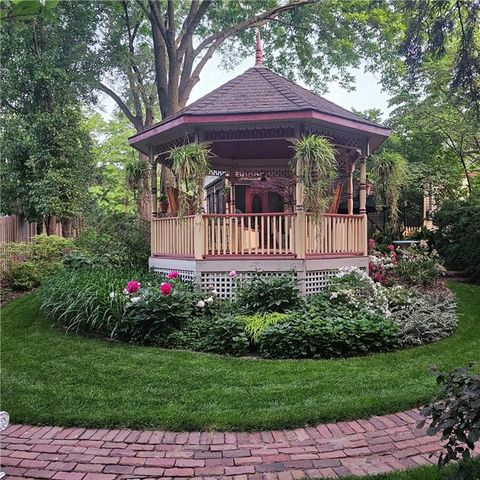 401 S Harrison Street, Olathe, KS 66061