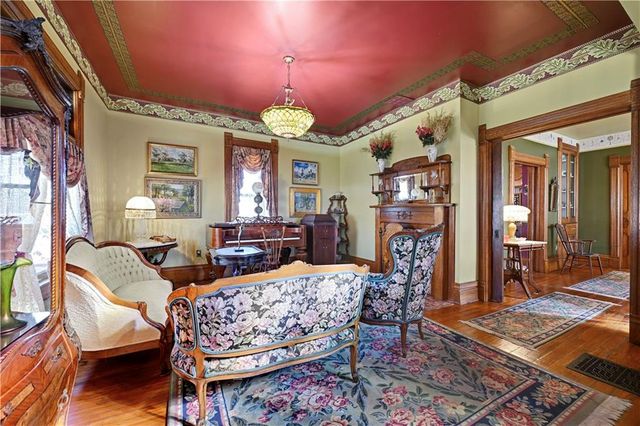 401 S Harrison Street, Olathe, KS 66061