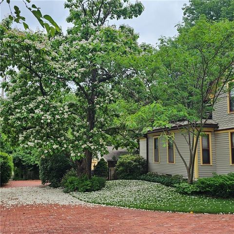 401 S Harrison Street, Olathe, KS 66061