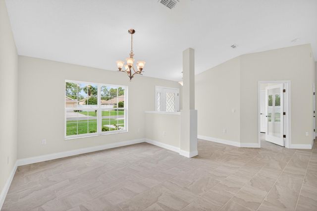 94 Renshaw Dr, Palm Coast, FL 32164