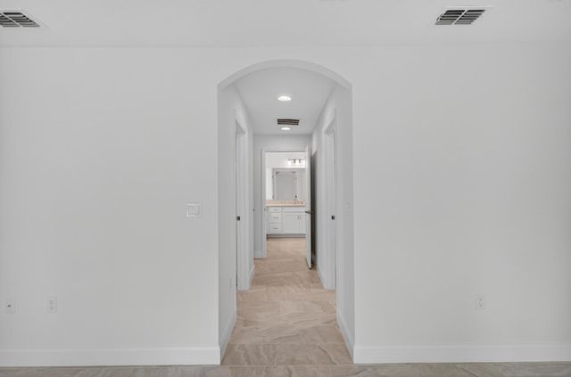 94 Renshaw Dr, Palm Coast, FL 32164