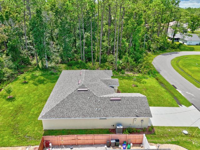 94 Renshaw Dr, Palm Coast, FL 32164